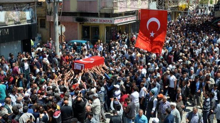 Nusaybin şehidini, 10 bin Bolvadinli uğurladı - ek fotoğraflar