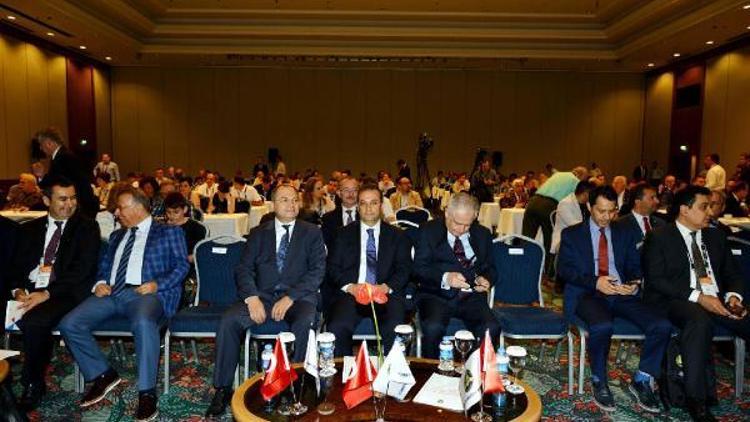 Vali Türker, Kamu Bilişim Platformu toplantısına katıldı