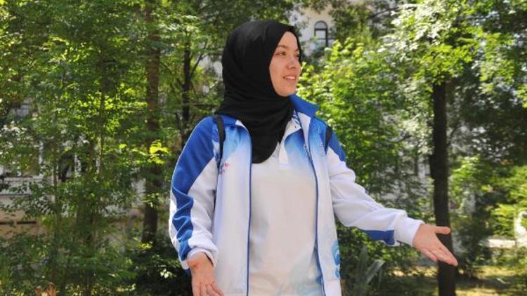 Dünya Wushu şampiyonu Elif, bıçaklı saldırıdan yetenegiyle kurtuldu