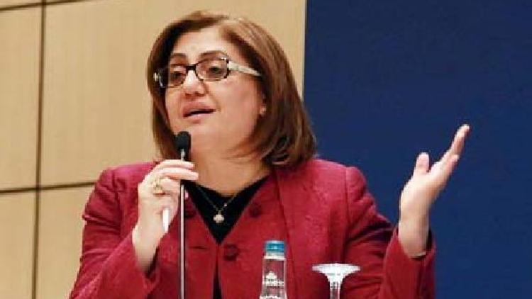 Fatma Şahin, savaş mağduru kadın ve çocukları anlattı