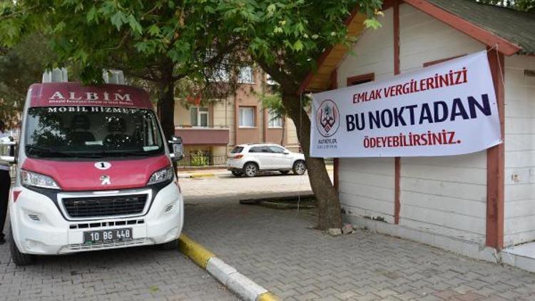 Altıeylülde belediyeden mobil vezne kolaylığı