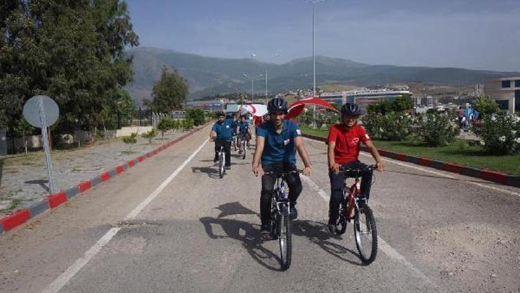 Kızılay’dan üniversiteliye bisiklet