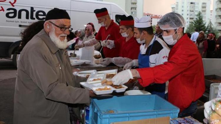 Yenimahallede Ramazan heyecanı