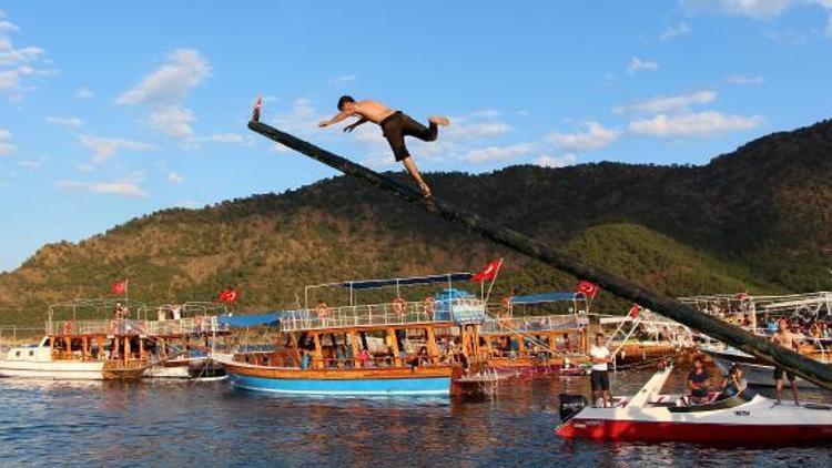 Adrasan Turizm Şenliğinde renkli görüntüler