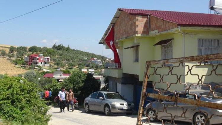 Şehit polisin baba evinde yas var