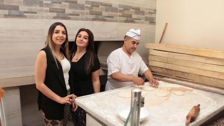 Manisalı ayakkabı firması gıda sektöründe restoran işine girdi