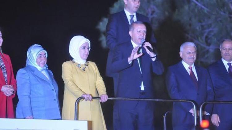 Cumhurbaşkanı Erdoğan: Silahları teslim edip betonu üzerine gömeceksin