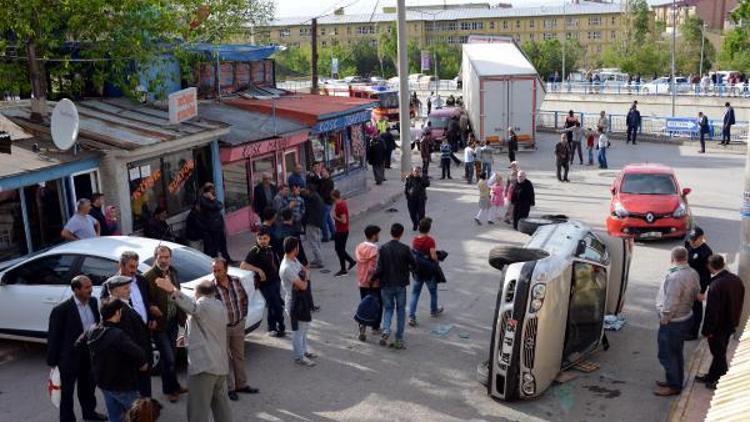 Park halindeki TIRın freni boşaldı, ortalık savaş alanınan döndü