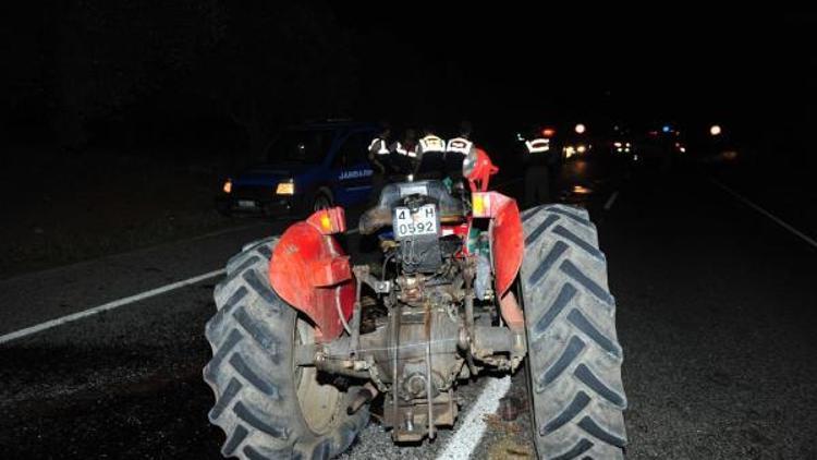 Orhangazide traktöre TIR çarptı: 5 yaralı