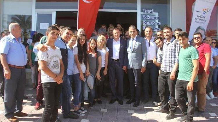 Üniversitede çamaşır yıkama merkezi açıldı