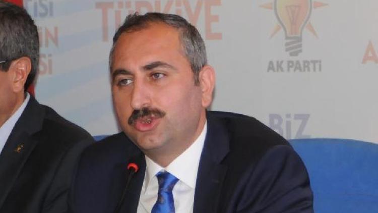 Ak Partili Gül: Türkiyede fiilen yarı başkanlık uygulanmaktadır