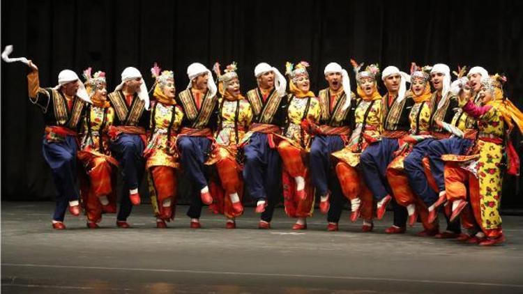 Halk oyunlarında kazanan kardeşlik oldu