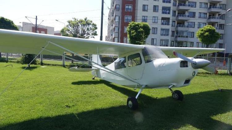 Anadolu Üniversitesi Havacılık Parkında Bellanca C 1 Tabria uçağı sanatla buluşuyor