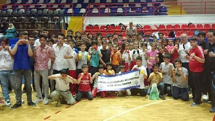Hataylı kick bokscular, Türkiye şampiyonası elemelerini başarıyla geçti
