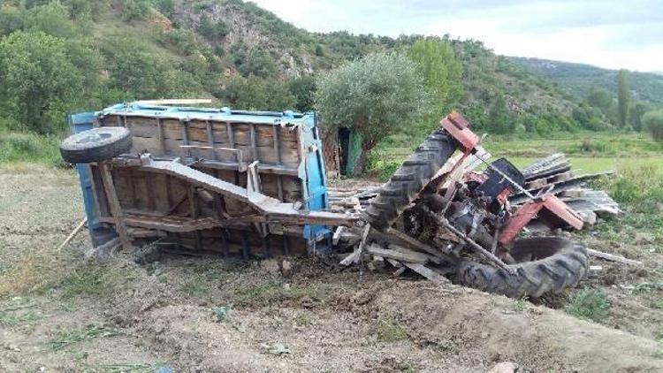 Tosyada traktör şarampole yuvarlandı: 1 ölü, 1 yaralı