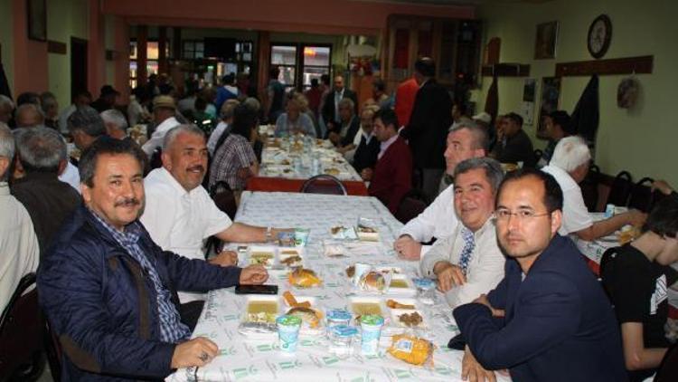 Mihalıççıklılar iftarda buluştu