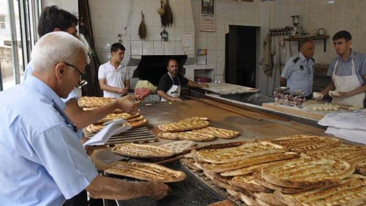 Siverekte zabıta ekiplerinden fırın denetimi