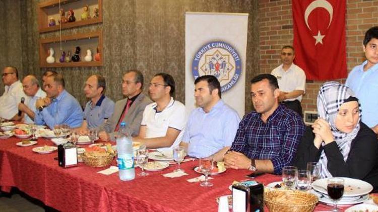 Şehit aileleri ve gaziler iftarda buluştu