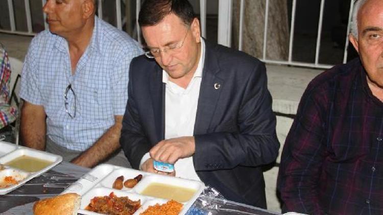 Büyükşehir Belediyesi’nden Reyhanlı’da iftar