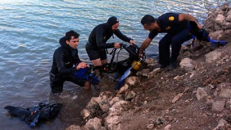 Suya düşen oltasını almak isterken boğuldu