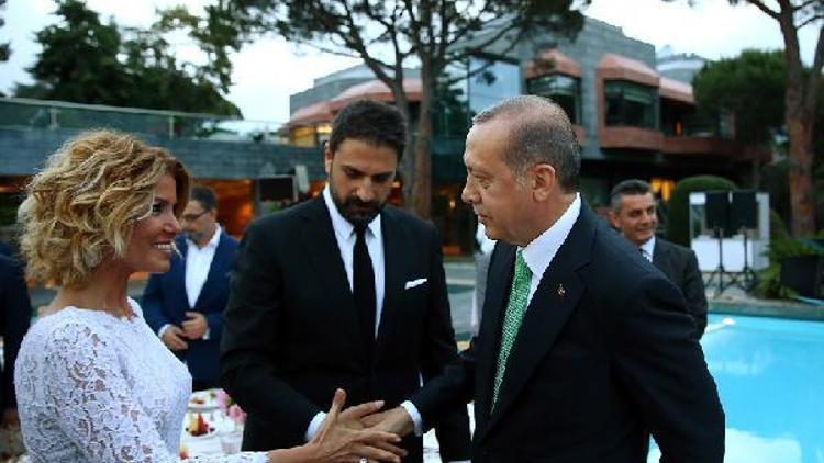 (FOTOĞRAFLARLA) Cumhurbaşkanı Erdoğan, Fatih Terim ve Ardaya sahip çıktı (Geniş haber)