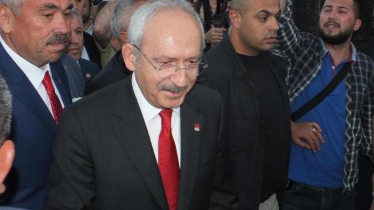 Kılıçdaroğlu: Dileğimiz, kardeşçe barış içinde yaşanan bir Türkiye