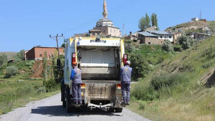 Köylerde çöp toplama uygulaması yaygınlaşıyor