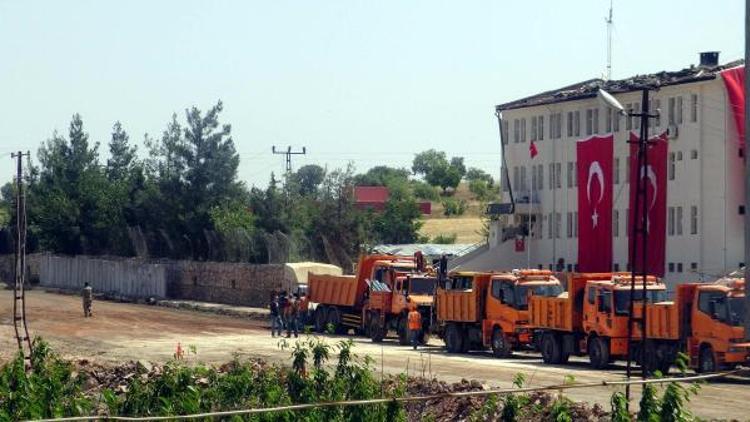PKK, Ömerlide Jandarma Komutanlığına 3 ton patlayıcı yüklü kamyonetle saldırmış
