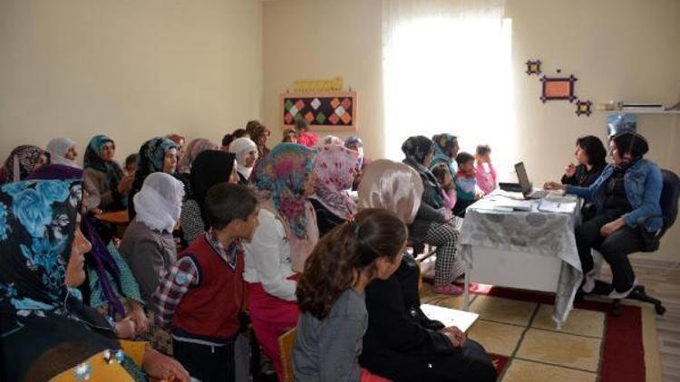 Tuşba Belediyesi çocuk istismarı semineri düzenledi