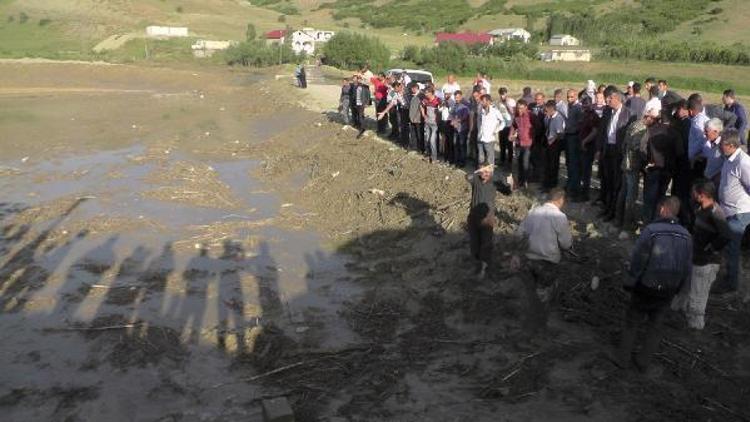 Muşta sel faciası: 2 çocuk öldü, 1 çocuk kayıp (2)