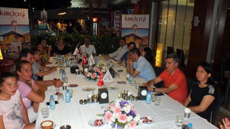 Marmaris protokolü iftarda buluştu