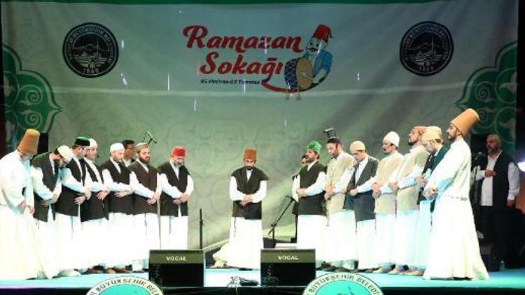 Ramazan sokağında Sufi Devran gecesi