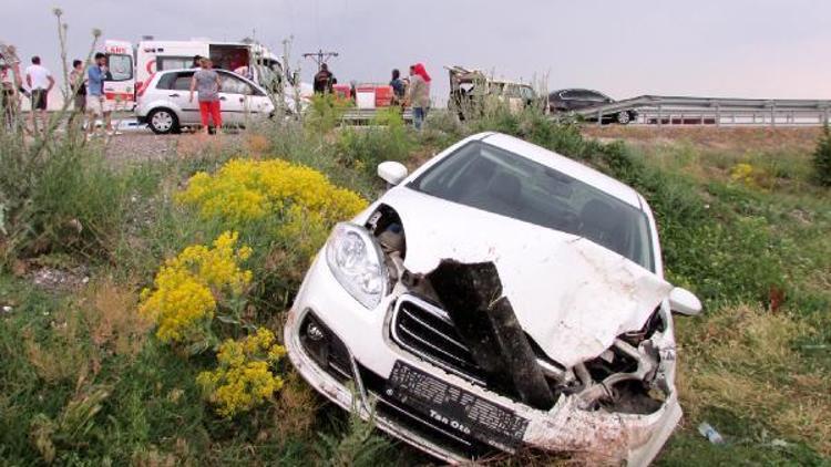 Sandıklıda trafik kazası: 1 ölü, 4 yaralı