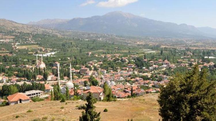 Gömbe Yaylası sıcaktan bunalanları bekliyor