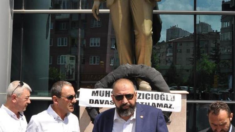 BBP’den Yazıcıoğlu kararına siyah çelenkli protesto