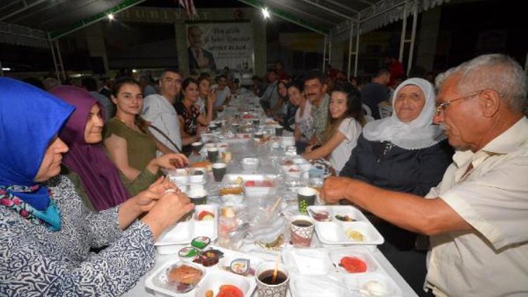 2 bin kişilik sahur sofrası