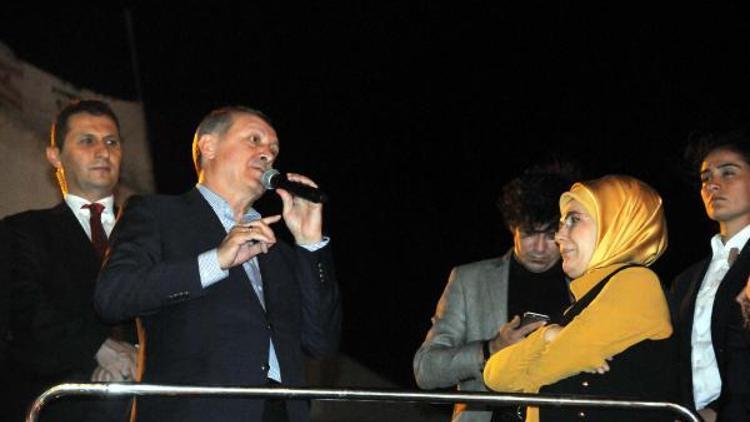 Cumhurbaşkanı Erdoğan: Suriyelilere vatandaşlık imkanı vereceğiz (2)