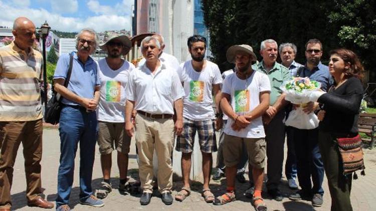 Barış için yürüyen aktivistler İzmite ulaştı