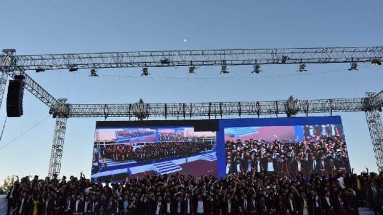 İTÜ 2015-2016 lisans mezuniyet töreni gerçekleştirildi