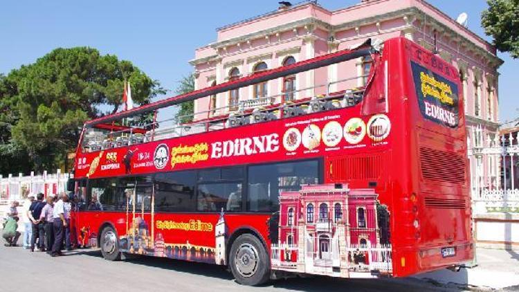 Edirne Belediyesi’nin tur otobüsü hizmete girdi