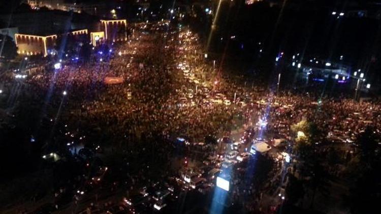 Kayseride darbe girişimine protesto