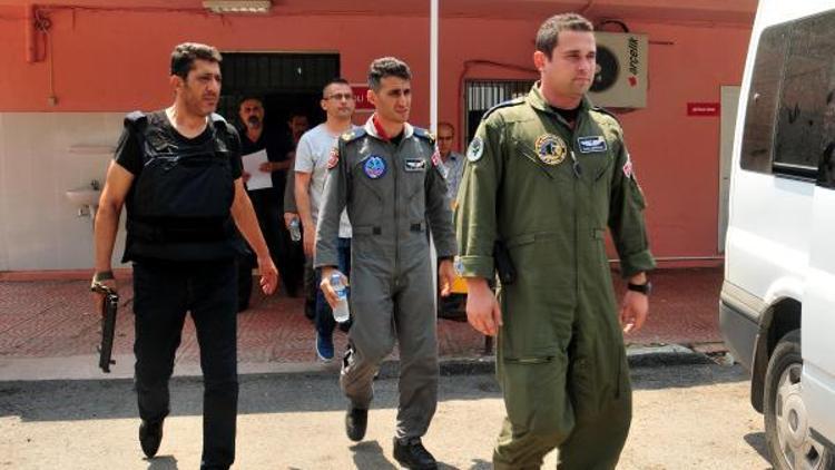 Hava Pilot Tuğgeneral Bekir Ercan Van da gözaltına alındı (2)