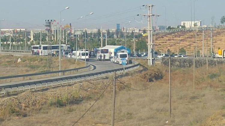 Konya 3. Ana Jet Üssüne polis operasyonu (1)