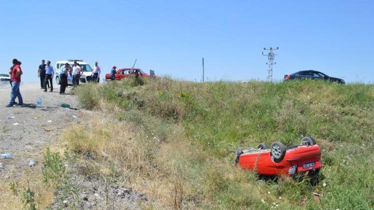 Otomobil şarampole uçtu, aynı aileden 4ü çocuk 6 yaralı