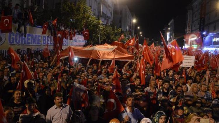 AK Parti İl Başkanı Tanırver ’den siyasilere ve STK’lara meydanlara inin çağrısı