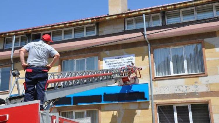 Ürgüp’te ilkokul mühürlendi