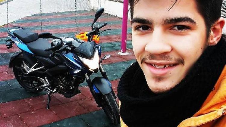 Kazada yaralanan motosiklet tutkunu genç yaşama tutunamadı