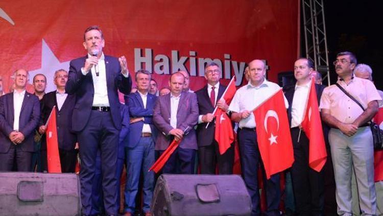 Bursa iş dünyası demokrasi nöbetinde