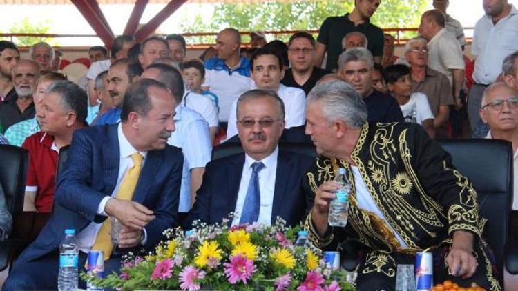 Kırkpınar Ağası Selim’e, davullu- zurnalı karşılama (2)