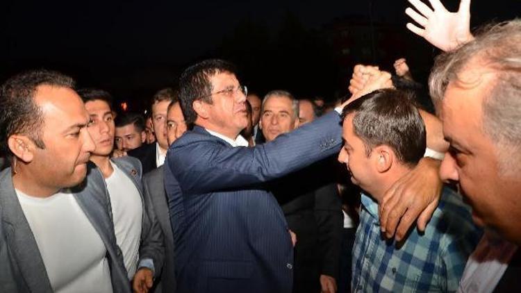 Zeybekçi: 15 Temmuz, dünya tarihine Türk Milleti’nin devrimi olarak geçecektir